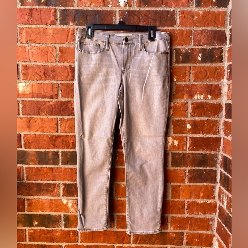 Athleta Womens 6 Sculptek Skinn Gray Kenai Light Wash Demin Jeans